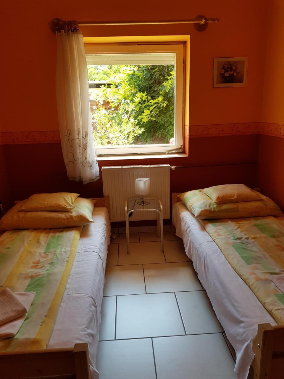 Hotel Pelikan Hodmezovasarhely Luaran gambar
