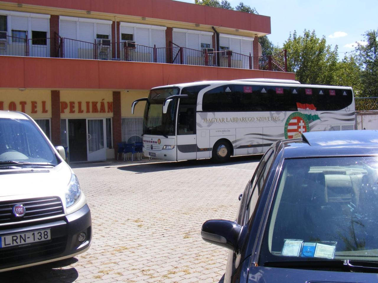 Hotel Pelikan Hodmezovasarhely Luaran gambar