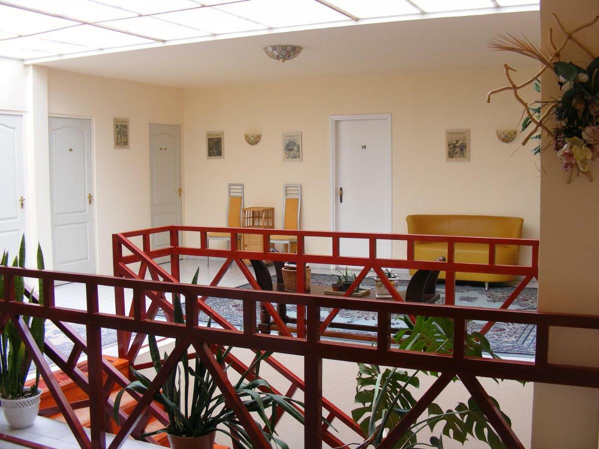 Hotel Pelikan Hodmezovasarhely Luaran gambar