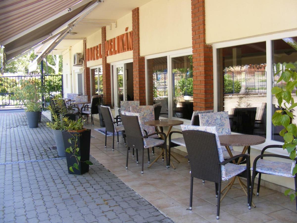 Hotel Pelikan Hodmezovasarhely Luaran gambar